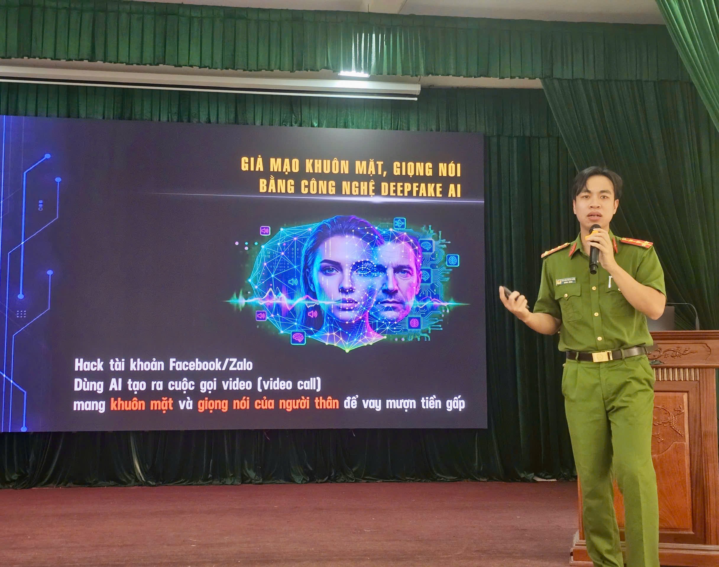 Công an xã An Khánh: Đẩy mạnh tuyên truyền pháp luật cho thanh thiếu niên và Nhân dân